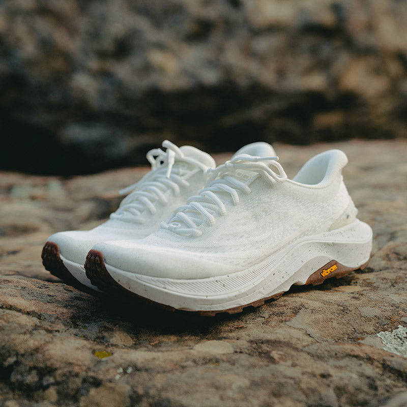 Topo Athletic ULTRAVENTURE 4 - Salt/Natural - MENS トポアスレチック ウルトラベンチャー4 メンズ トレイルシューズ