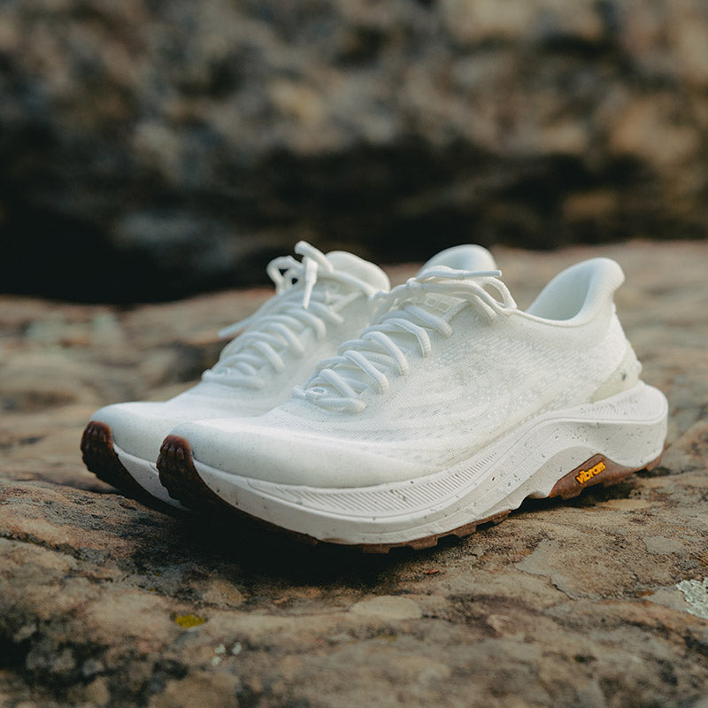 Topo Athletic ULTRAVENTURE 4 - Salt/Natural - WOMENS トポアスレチック ウルトラベンチャー4 ウィメンズ トレイルシューズ