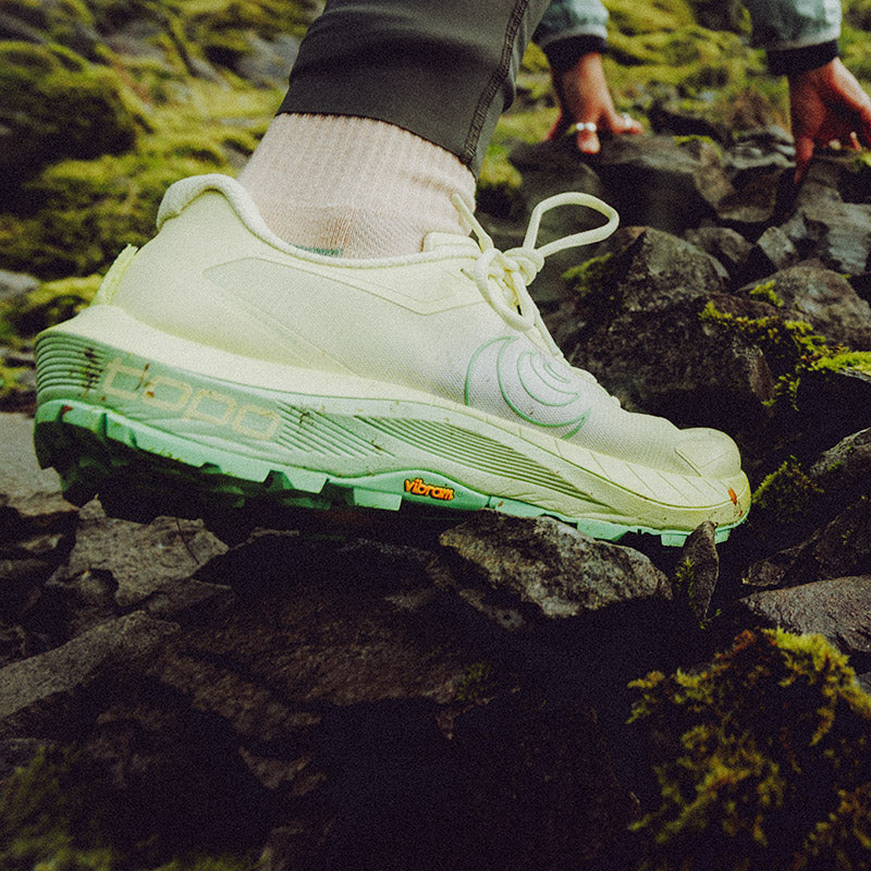 Topo Athletic MTN RACER 4 - Yellow/Green - WOMENS トポアスレチック エムティーエヌレーサー4 ウィメンズ トレイルシューズ