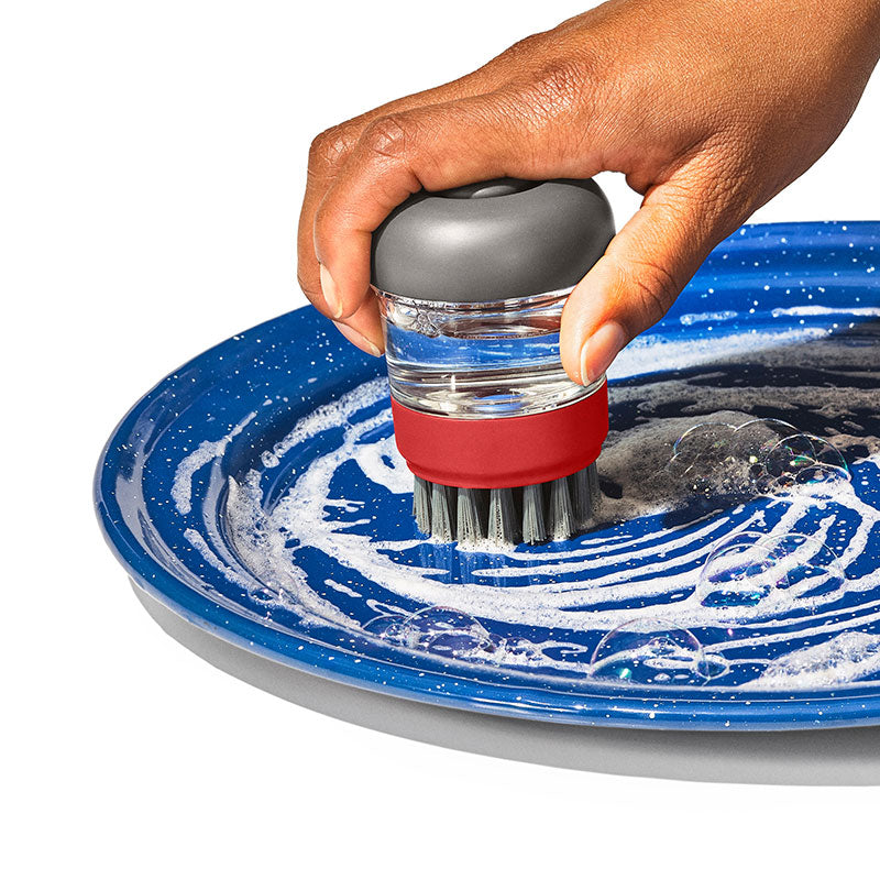 OXO Outdoor オクソーアウトドア ワンプッシュ クリーニングブラシ(ケース付)