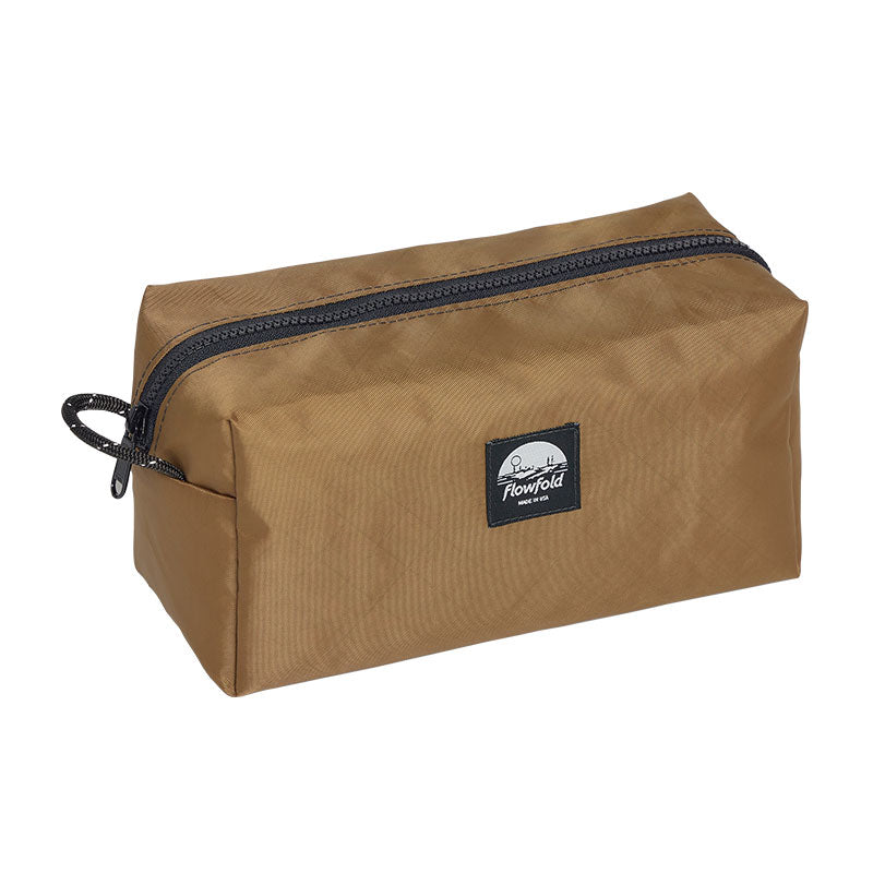 Flowfold Aviator - Travel Kit & Toiletry Bag - Large フローフォールド アビエータートラベルキット トイレタリーバッグ ラージ