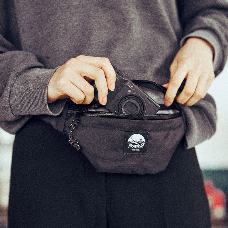Flowfold Rebel Fanny Pack - Small フローフォールド レベル ファニーパック スモール