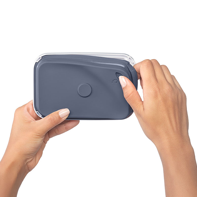 OXO Good Grips オクソーグッドグリップス ポップコンテナ レクタングル（ミディアム）