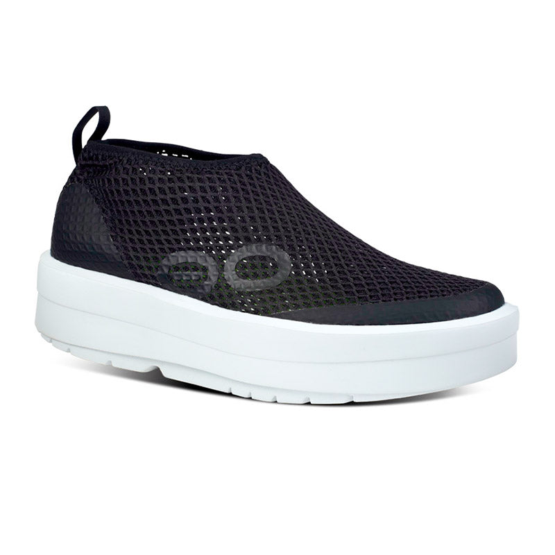 OOFOS WOMENS OOmega Chukka - White/Black ウーフォス ウィメンズ ウーメガ チャッカ ホワイト ブラック リカバリーシューズ