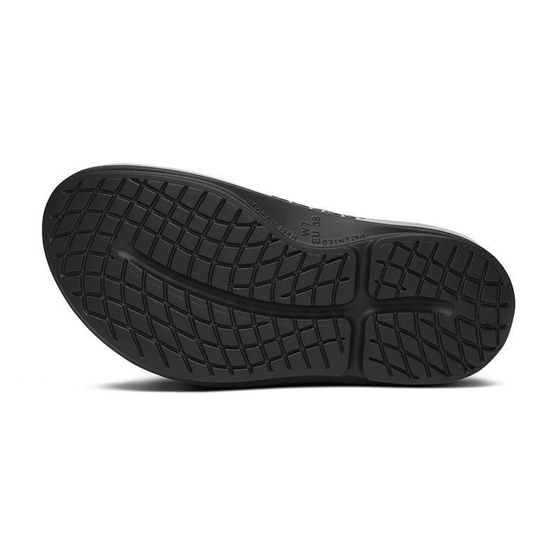 OOFOS OOmega OOahh Luxe - Black Sparkle ウーフォス ウーメガ ウーアー ルクス ブラックスパークル リカバリーサンダル