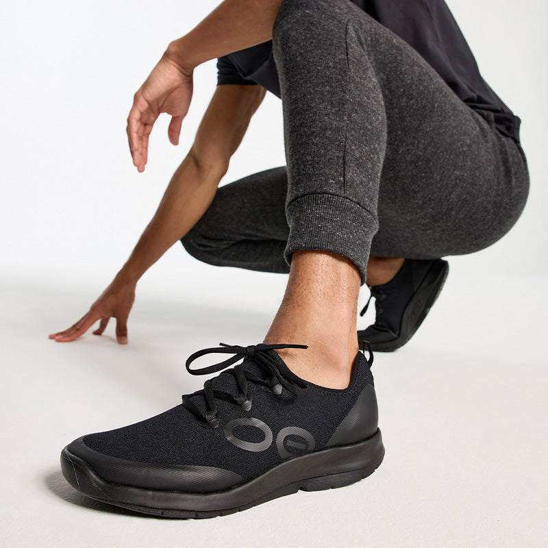 OOFOS MENS OOmg Sport Lace - Black/Black ウーフォス メンズ ウーエムジー スポーツ レース ブラック ブラック リカバリーシューズ