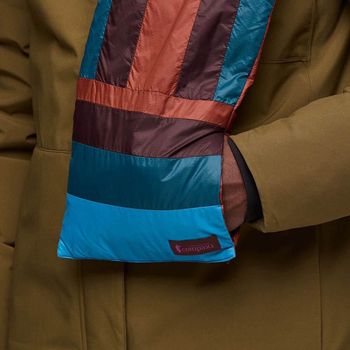 Cotopaxi Fuego Down Scarf コトパクシ フエゴ ダウン スカーフ