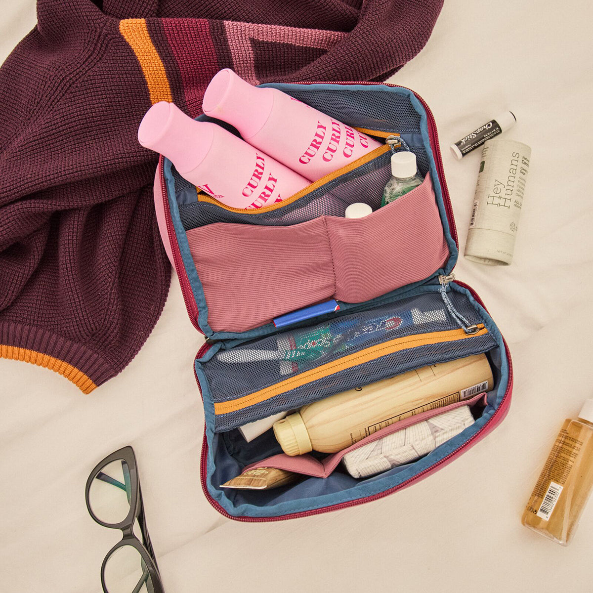 Cotopaxi Viaje Toiletry Kit コトパクシ ビアジェ トイレタリーキット