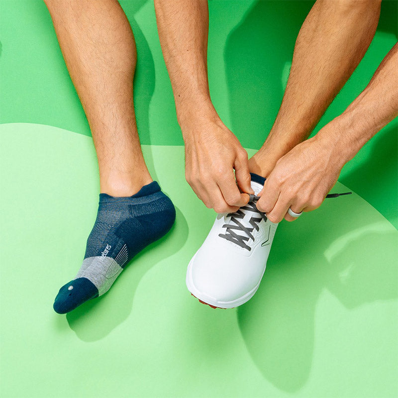 Feetures GOLF MAX CUSHION NO SHOW TAB - Navy フィーチャーズ アンクル丈 ゴルフ ソックス ネイビー