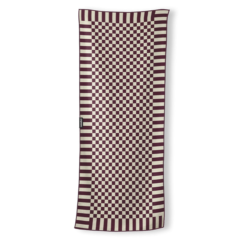 CHECKED OUT BURGUNDY TOWEL