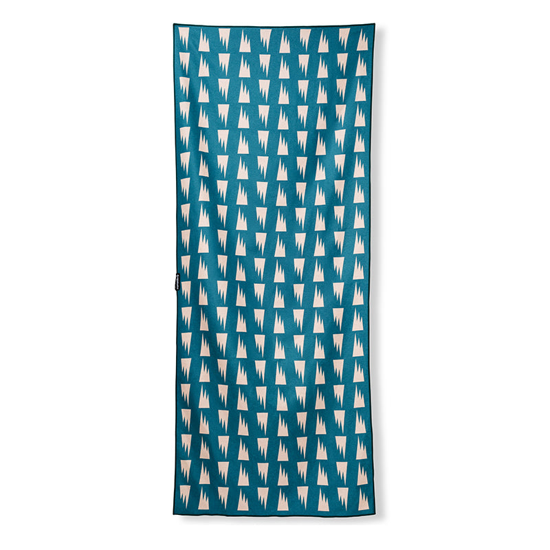 SUMMIT GREEN TOWEL