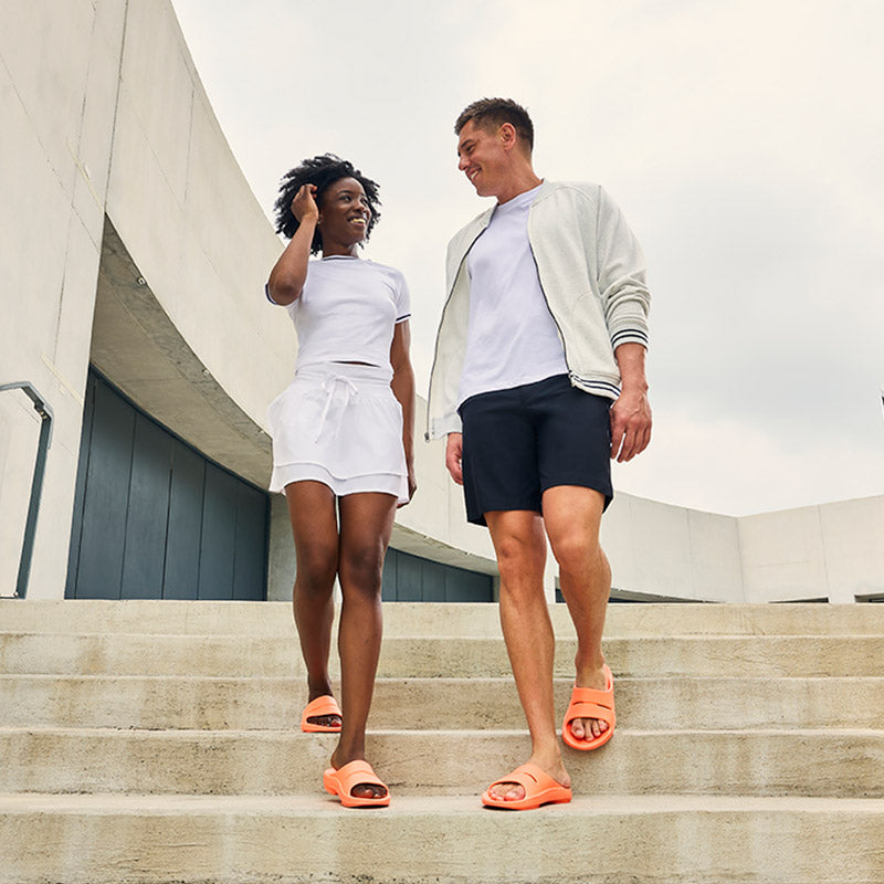 OOFOS OOahh - Sunburst ウーフォス ウーアー サンバースト リカバリーサンダル