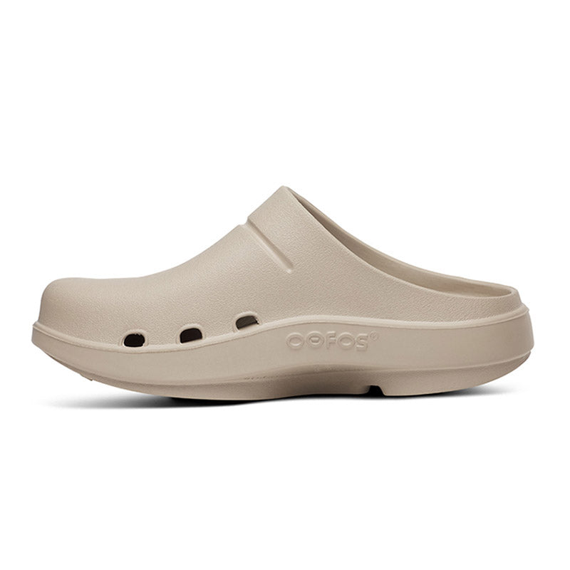 OOFOS OOcloog - Nomad ウーフォス ウークルッグ ノマド リカバリーサンダル