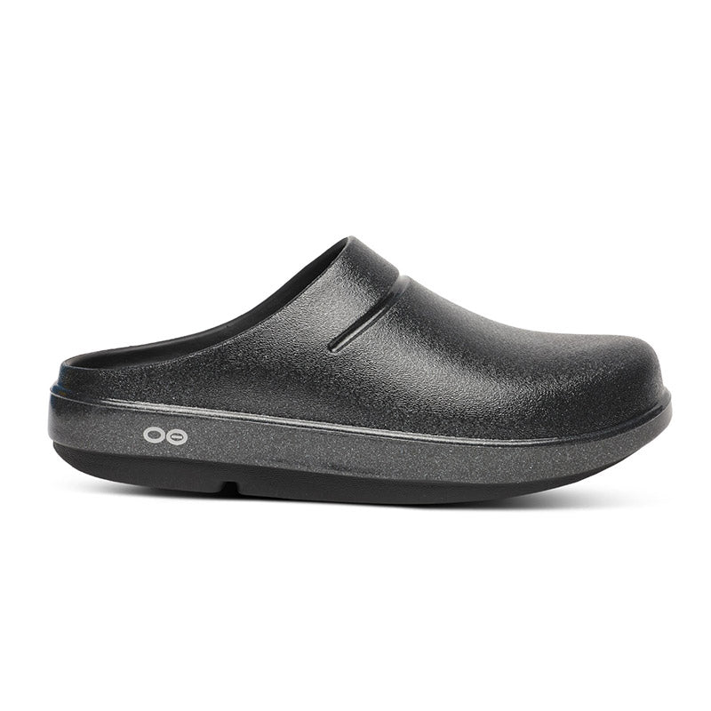 OOFOS OOcloog Luxe - Black Sparkle ウーフォス ウークルッグルクス ブラックスパークル リカバリーサンダル