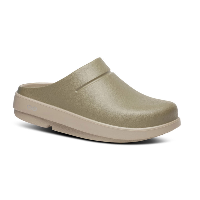 OOFOS OOcloog Luxe - Nomad Foliage ウーフォス ウークルッグルクス ノマドフォリッジ リカバリーサンダル