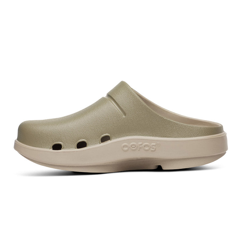 OOFOS OOcloog Luxe - Nomad Foliage ウーフォス ウークルッグルクス ノマドフォリッジ リカバリーサンダル