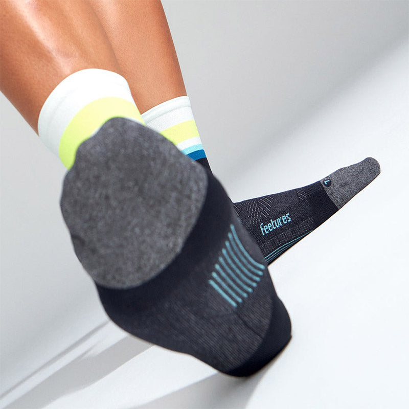 Feetures ELITE ULTRA LIGHT MINI CREW - Bayside Black フィーチャーズ クルー丈 ランニングソックス ベイサイド ブラック