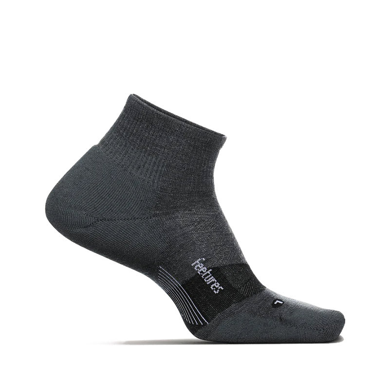 Feetures MERINO 10 MAX CUSHION QUARTER - Gray フィーチャーズ ショート丈 ランニングソックス グレー