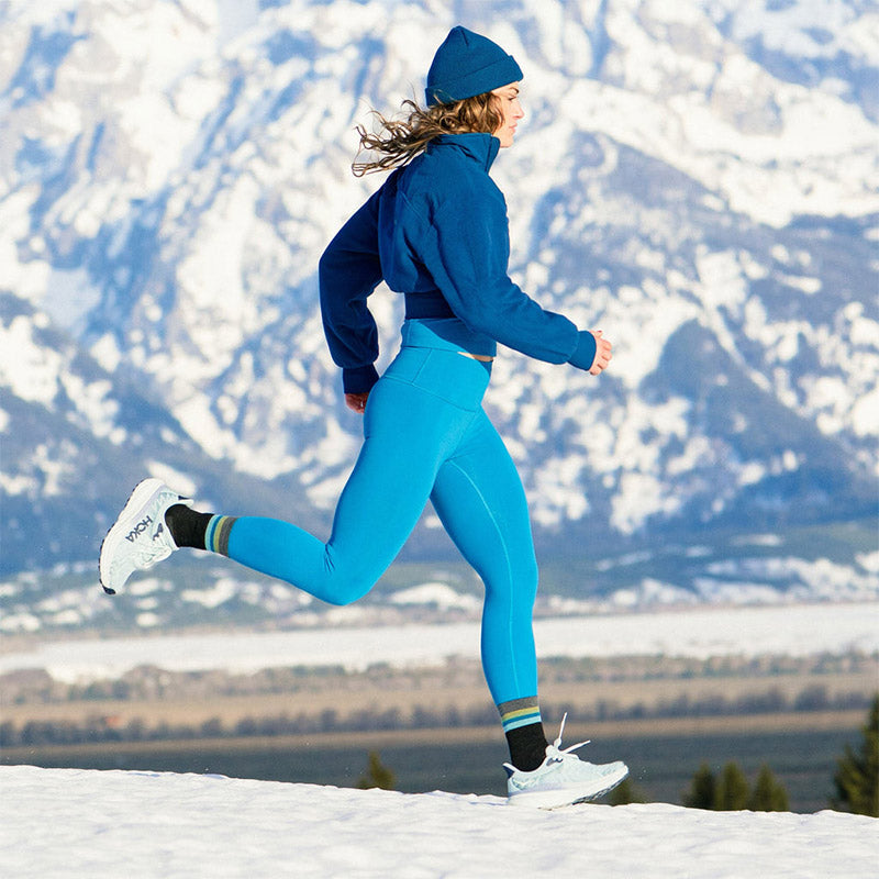 Feetures MERINO 10 MAX CUSHION MINI CREW - Luminous Black フィーチャーズ クルー丈 ランニングソックス ルミナスブラック