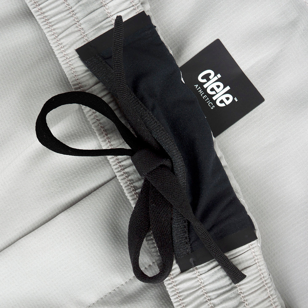 Ciele Athletics M TRNShort 7" Linerless - Light Grey - MENS シエルアスレチックス エム ティーアールエヌショーツ 7インチ ライナーレス ライトグレー メンズ