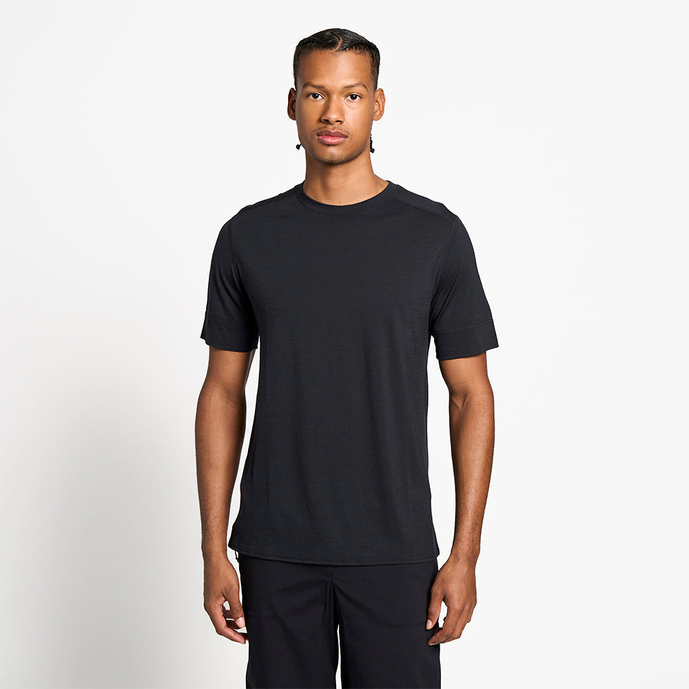 Ciele Athletics M HLSTshirt - Shadowcast - MENS シエルアスレチックス メンズ エイチエルエスティーシャツ シャドウキャスト