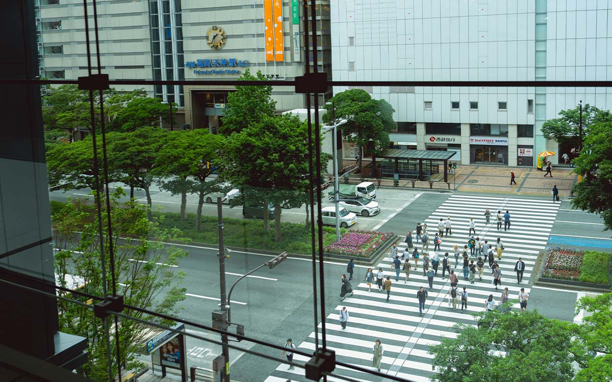 MAGAZINE #45-1 Hello！ <br>Cotopaxiと福岡・天神の人々