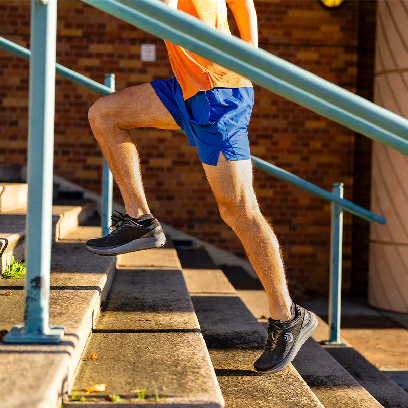 Topo Athletic PHANTOM 3 - Black/Charcoal - MENS トポアスレチック ファントム3 メンズ ランニングシューズ