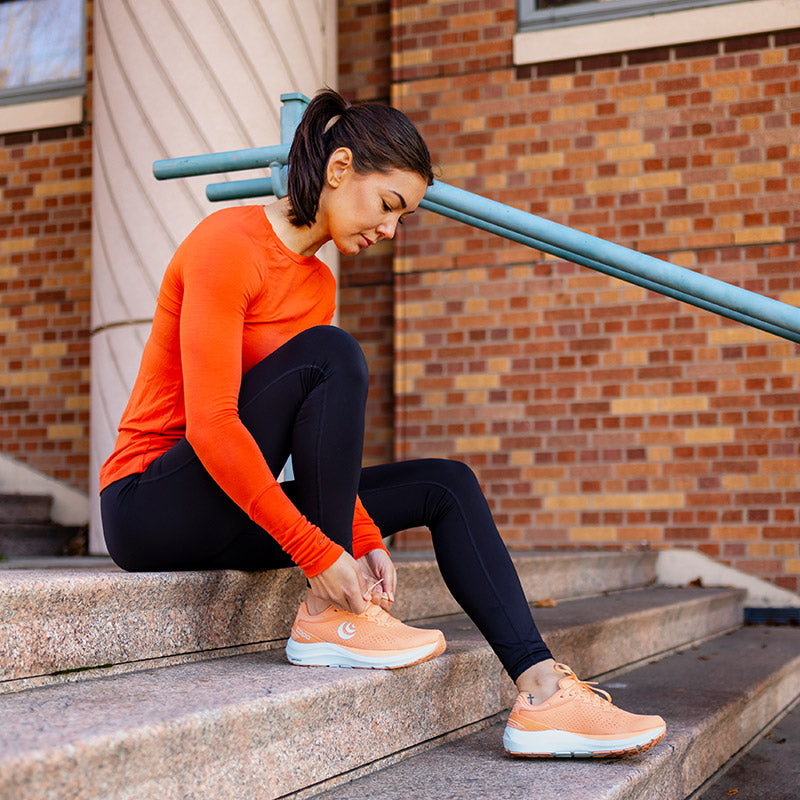 Topo Athletic PHANTOM 3 - Black/Charcoal - WOMENS トポアスレチック ファントム3 ウィメンズ ランニングシューズ