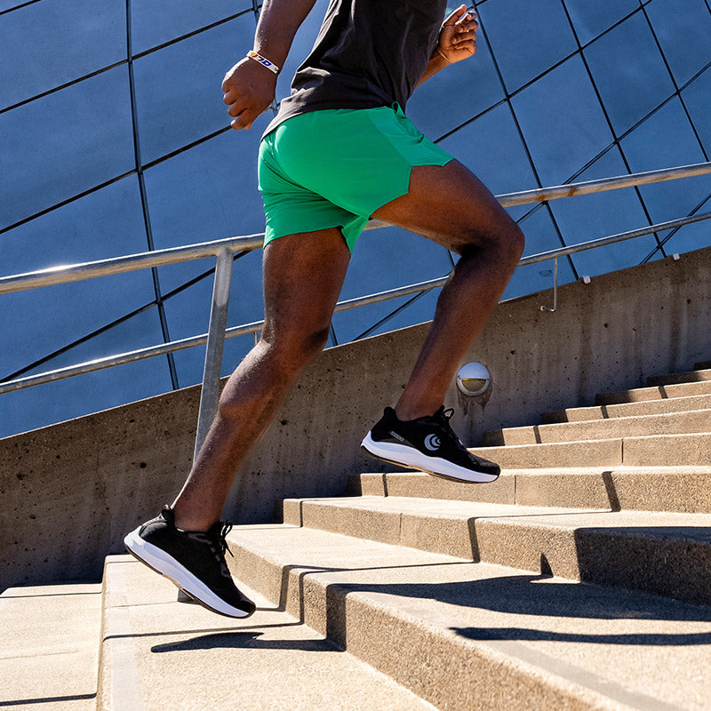 Topo Athletic FLI-LYTE 5 - Black/White - MENS トポアスレチック フライライト5 メンズ ランニングシューズ