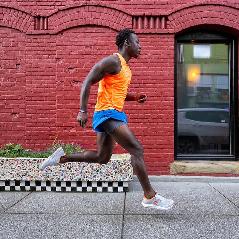 Topo Athletic FLI-LYTE 5 - Grey/Orange - MENS トポアスレチック フライライト5 メンズ ランニングシューズ
