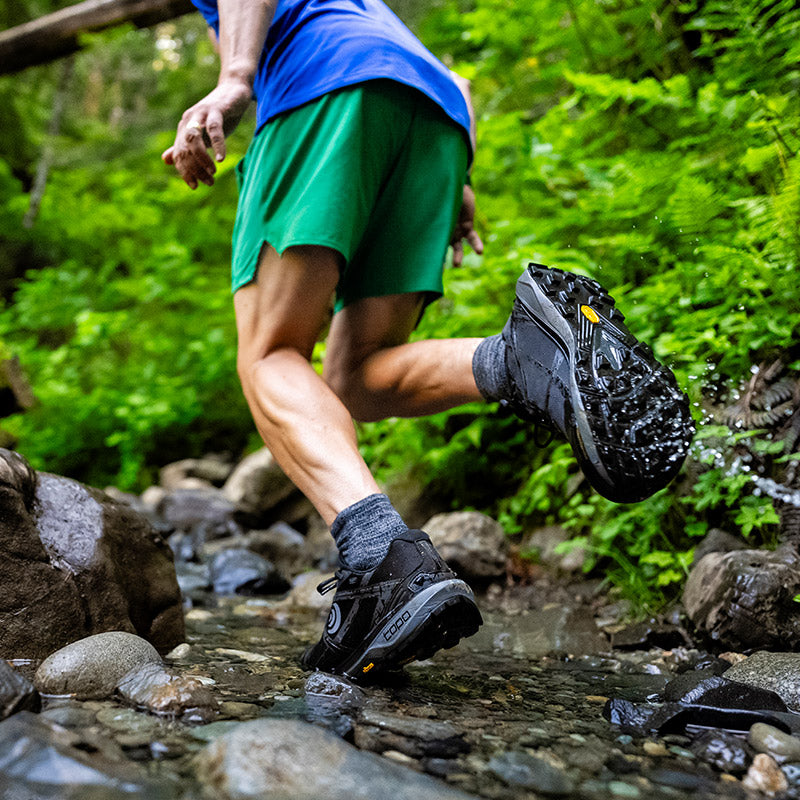 Topo Athletic TERRAVENTURE 4 WP - Black/Charcoal - MENS トポアスレチック テラベンチャー4WP メンズ トレイルランニングシューズ