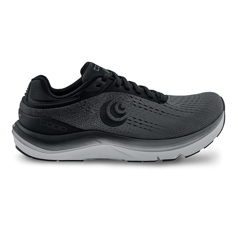Topo Athletic MAGNIFLY 5 - Charcoal/Black - MENS トポアスレチック マグニフライ5 メンズ ランニングシューズ