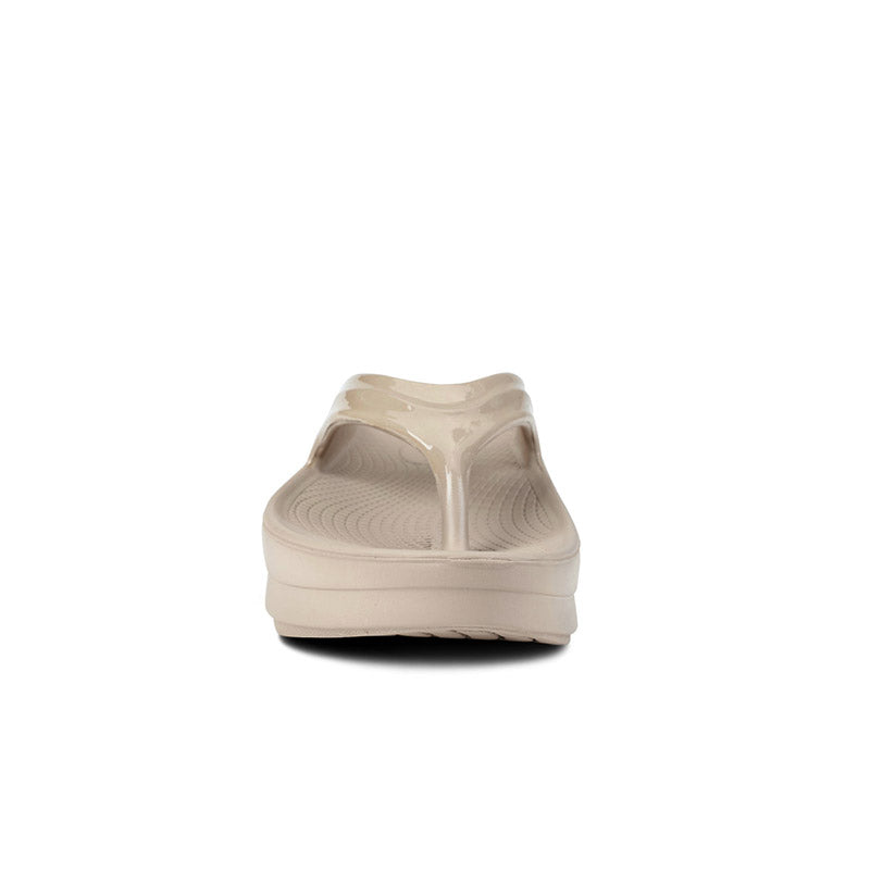 OOFOS OOmega - Nomad ウーフォス ウーメガ ノマド リカバリーサンダル