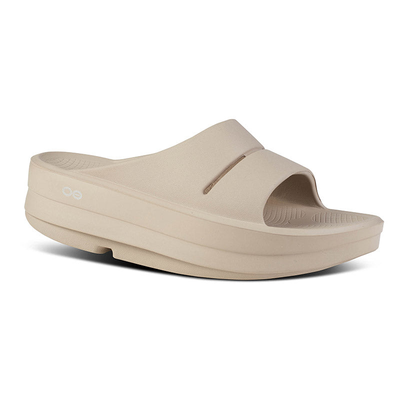 OOFOS OOmega OOahh - Nomad ウーフォス ウーメガ ウーアー ノマド リカバリーサンダル