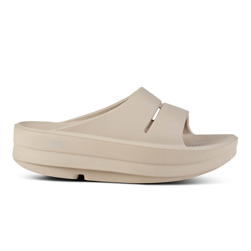 OOFOS OOmega OOahh - Nomad ウーフォス ウーメガ ウーアー ノマド リカバリーサンダル