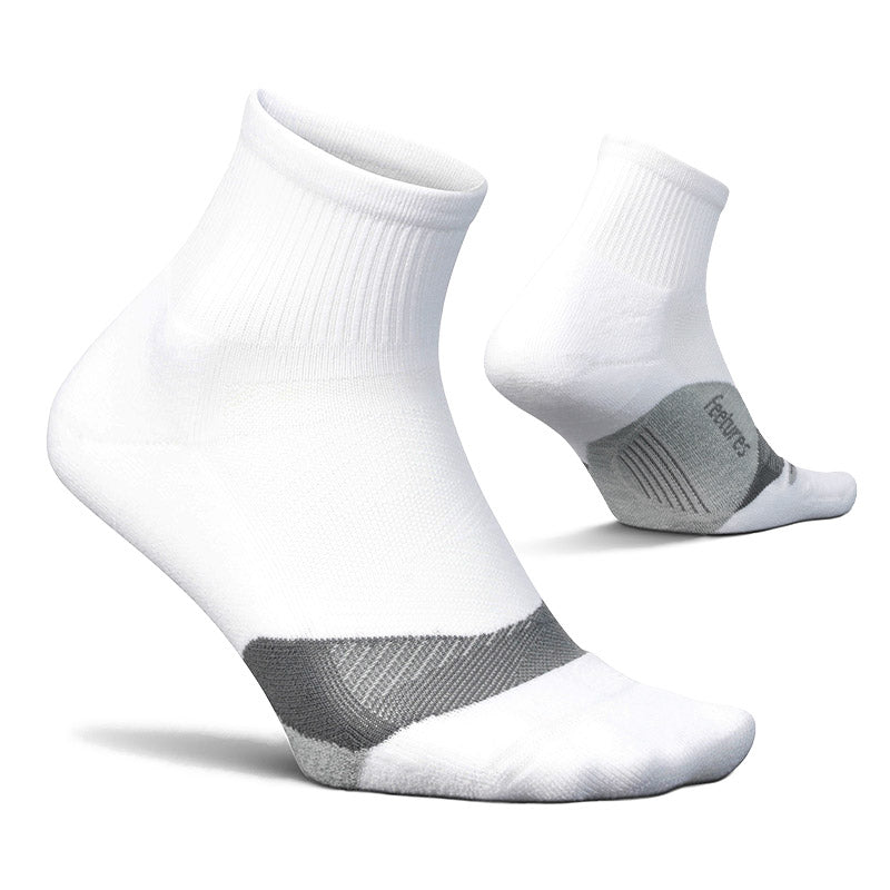Feetures ELITE LIGHT CUSHION QUARTER - White フィーチャーズ ショート丈 ランニングソックス ホワイト