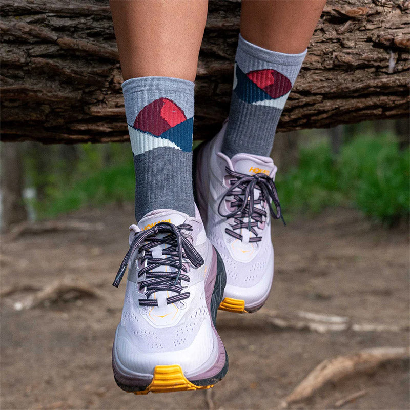 Feetures TRAIL MAX CUSHION MINI CREW - Gray Summit フィーチャーズ  クルー丈 トレイル ソックス グレー サミット