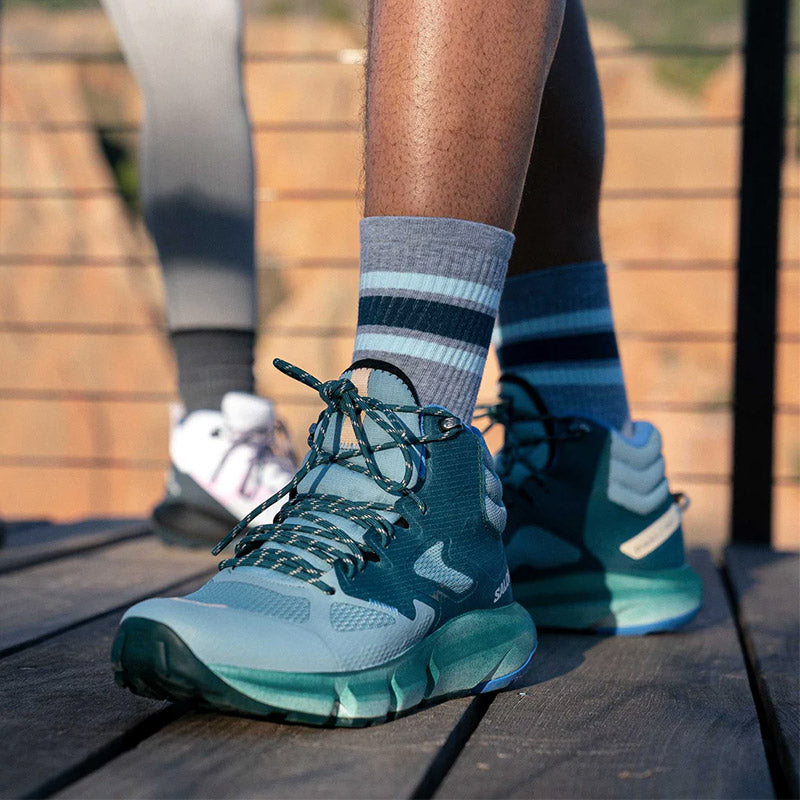 Feetures TRAIL MAX CUSHION MINI CREW - Trail Blaze Gray フィーチャーズ  クルー丈 トレイル ソックス トレイルブレイズグレー