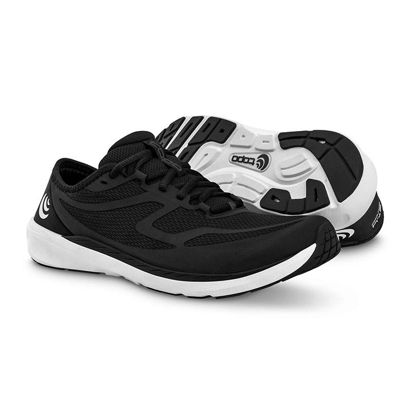 Topo Athletic ST-4 - Black/White - WOMENS トポアスレチック エスティー4 ウィメンズ ランニングシューズ