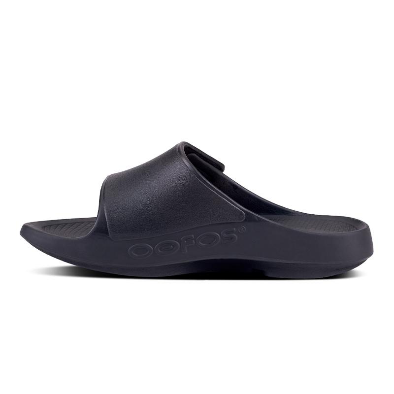 OOFOS OOahh Sport Flex - Black/Matte Black ウーフォス ウーアー スポーツ フレックス ブラック マットブラック リカバリーサンダル