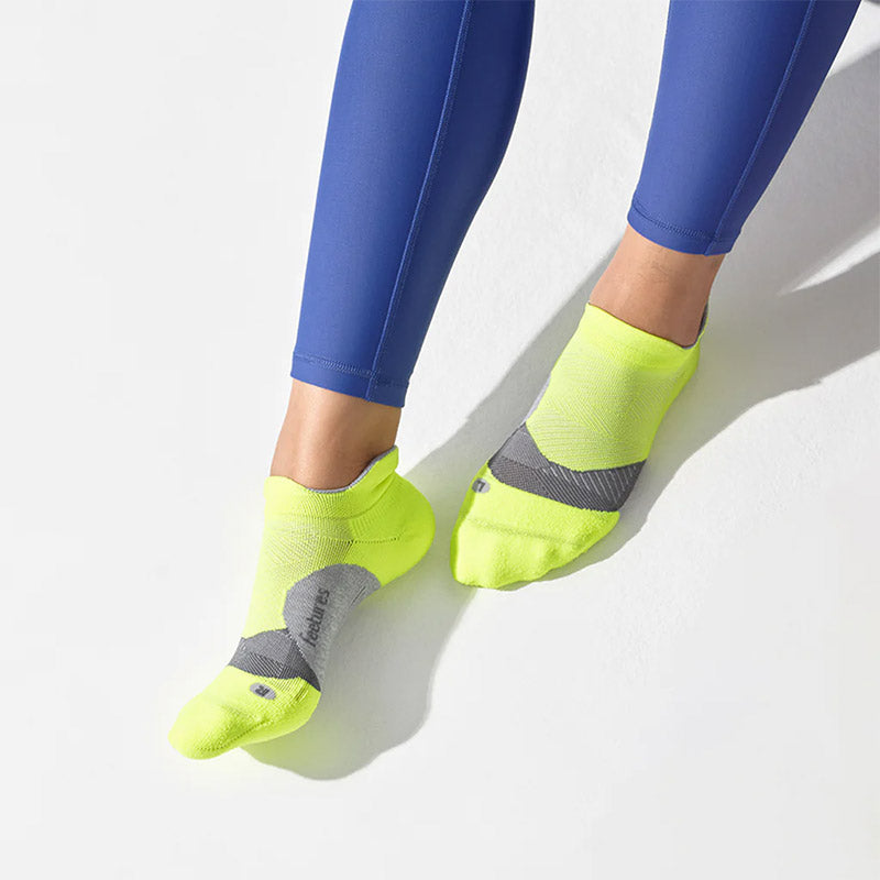 Feetures ELITE LIGHT CUSHION NO SHOW TAB - Lightning フィーチャーズ アンクル丈 ランニングソックス ライトニング